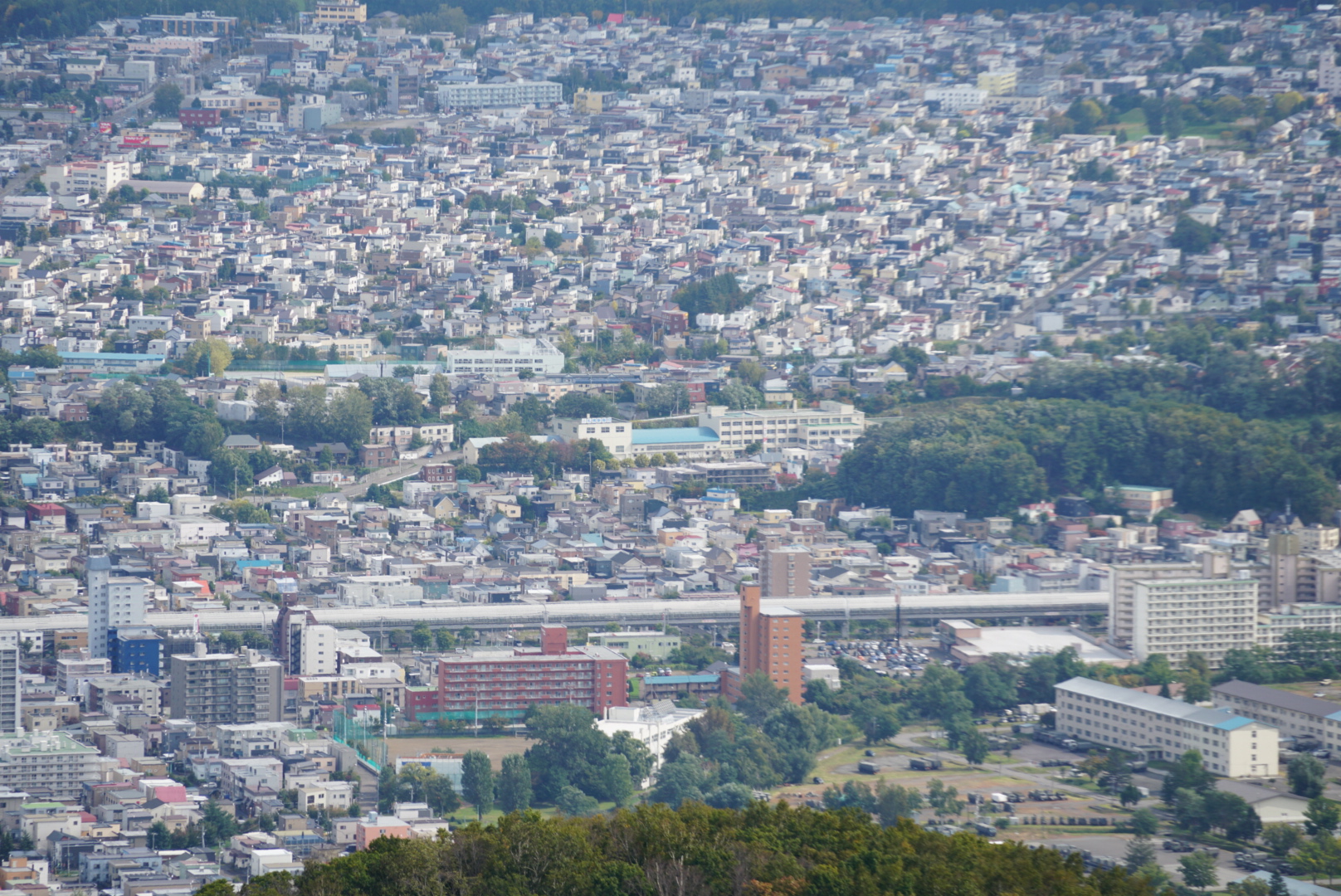 単位制PTA企画「みんなで山のぼろ！」を実施しました。