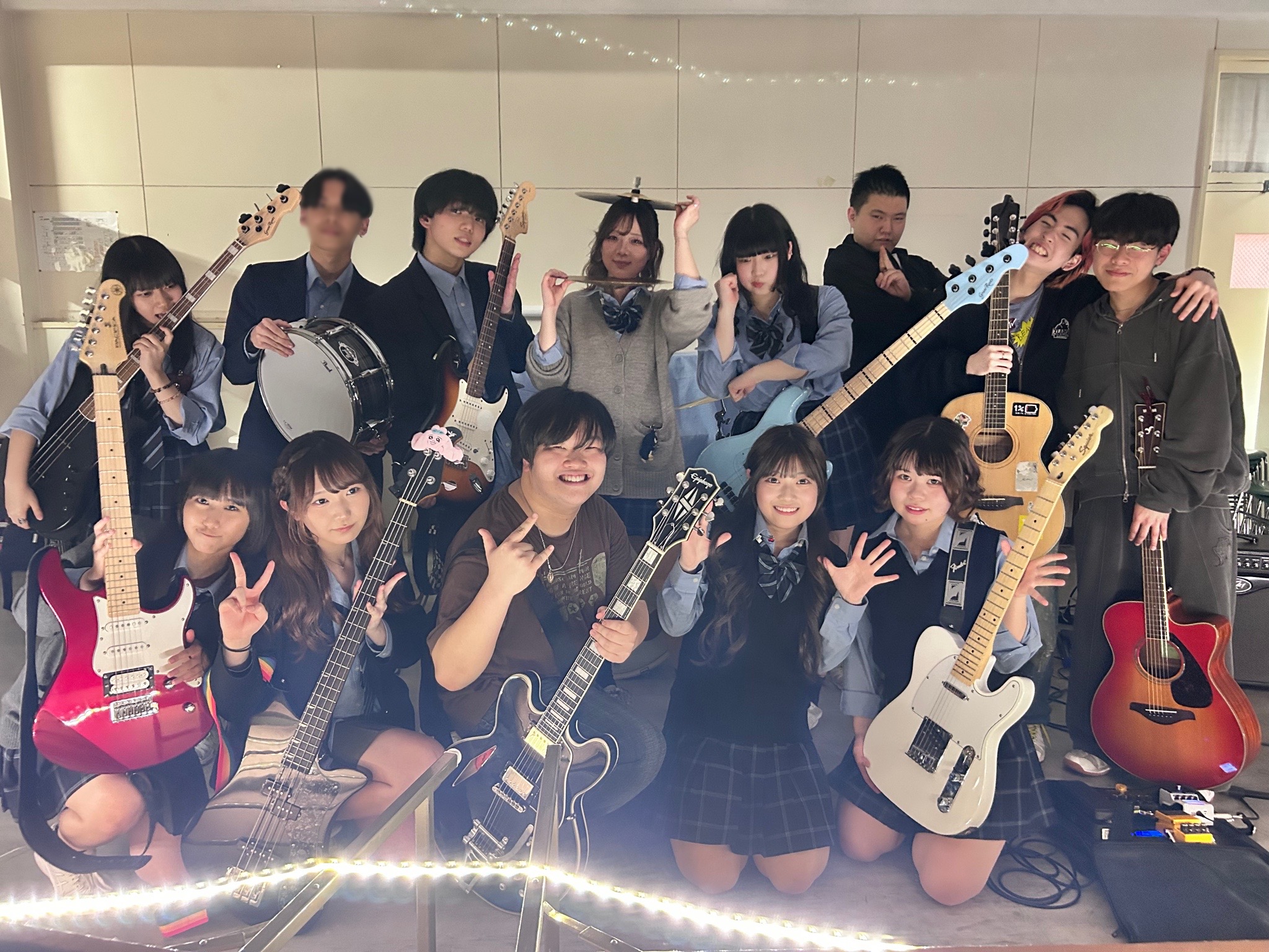 軽音楽部「ぷちライブ」を開催しました